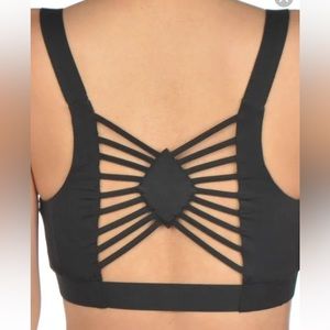 Black bralette size small